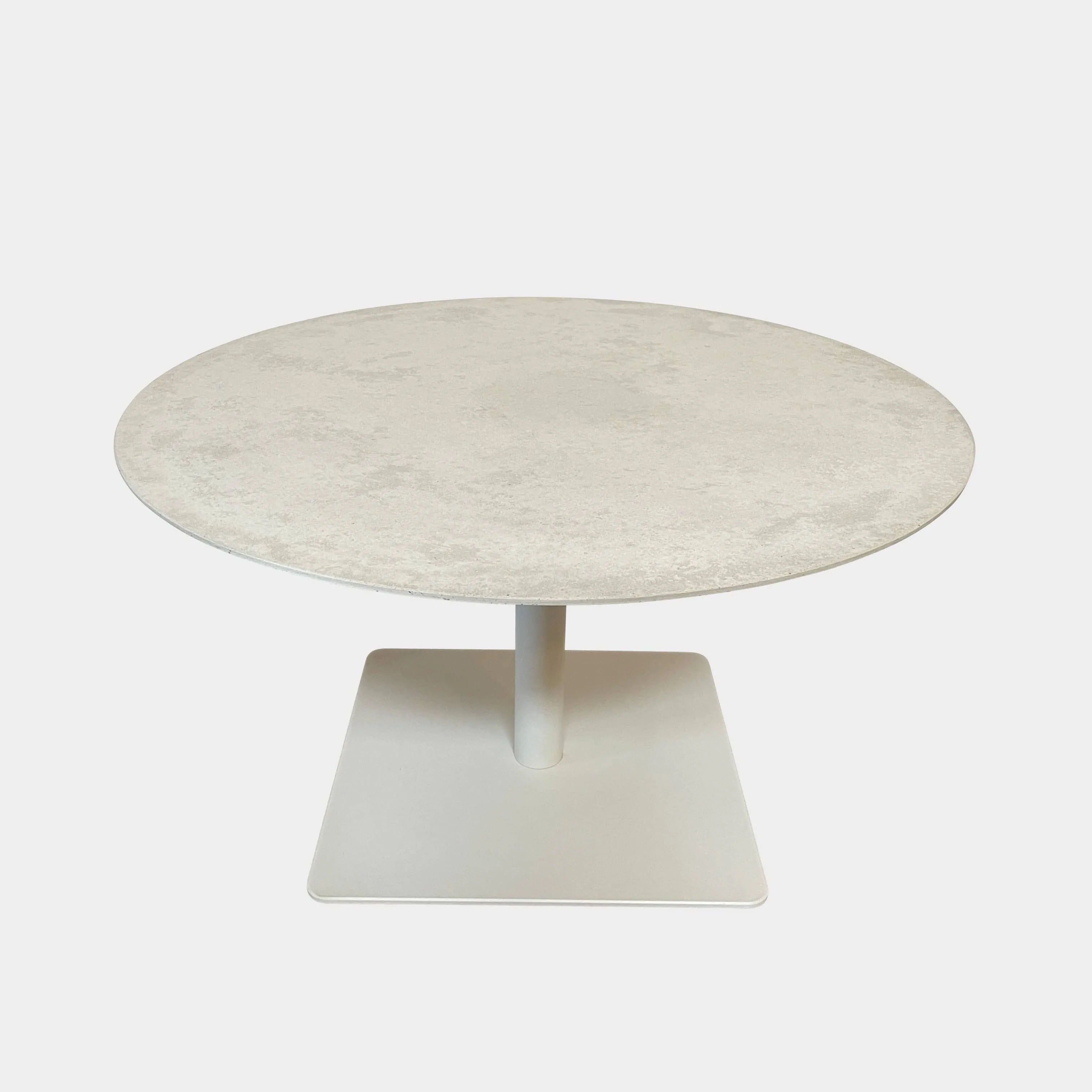 Giro Outdoor Table