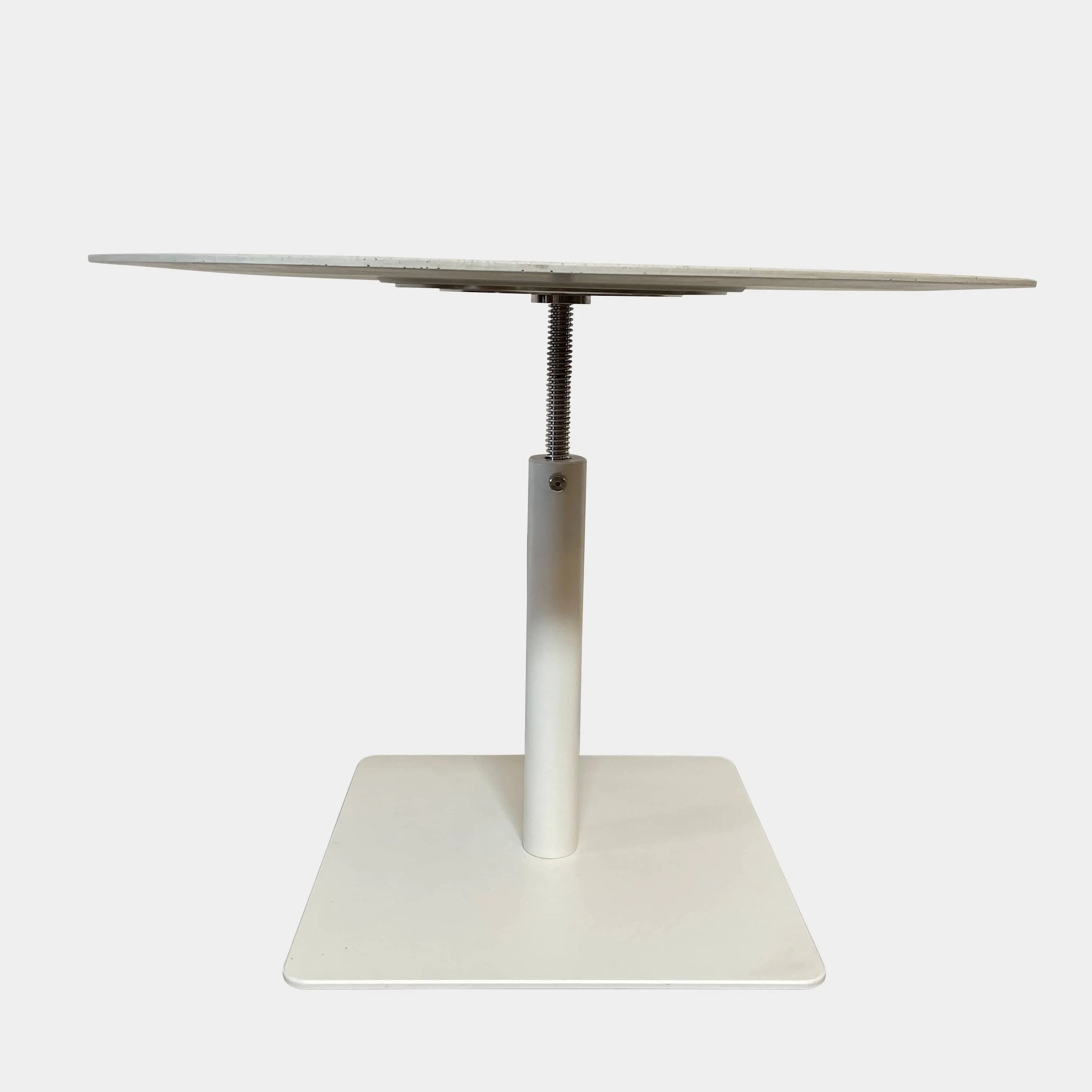 Giro Outdoor Table