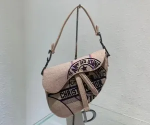 Iconic Bags for a Chic Look - 6914