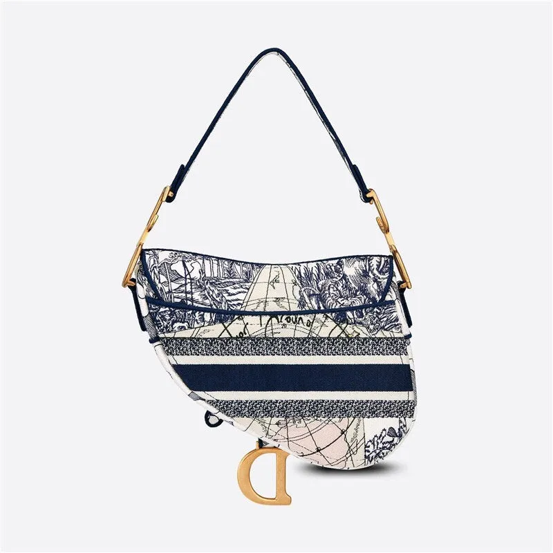 Iconic Bags for a Chic Look - DOR - 6161