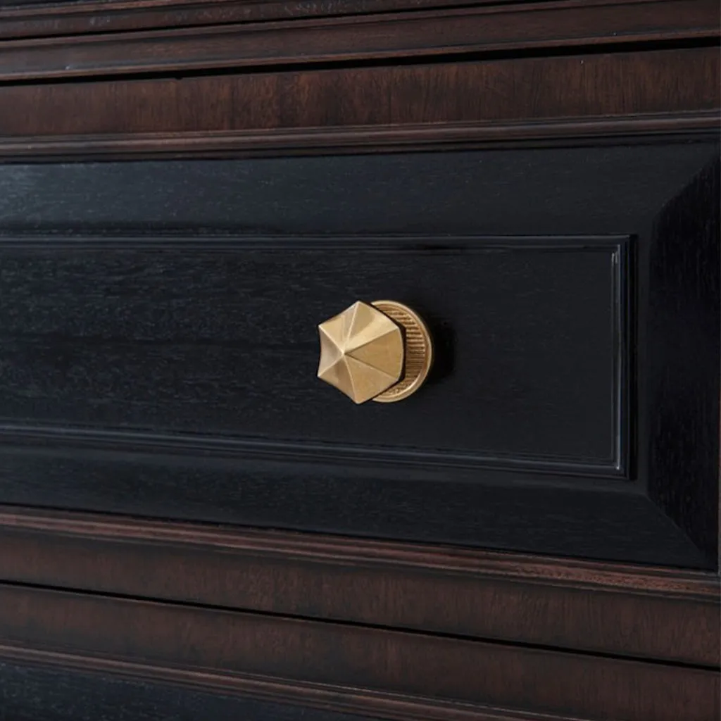 OSCAR SIDEBOARD