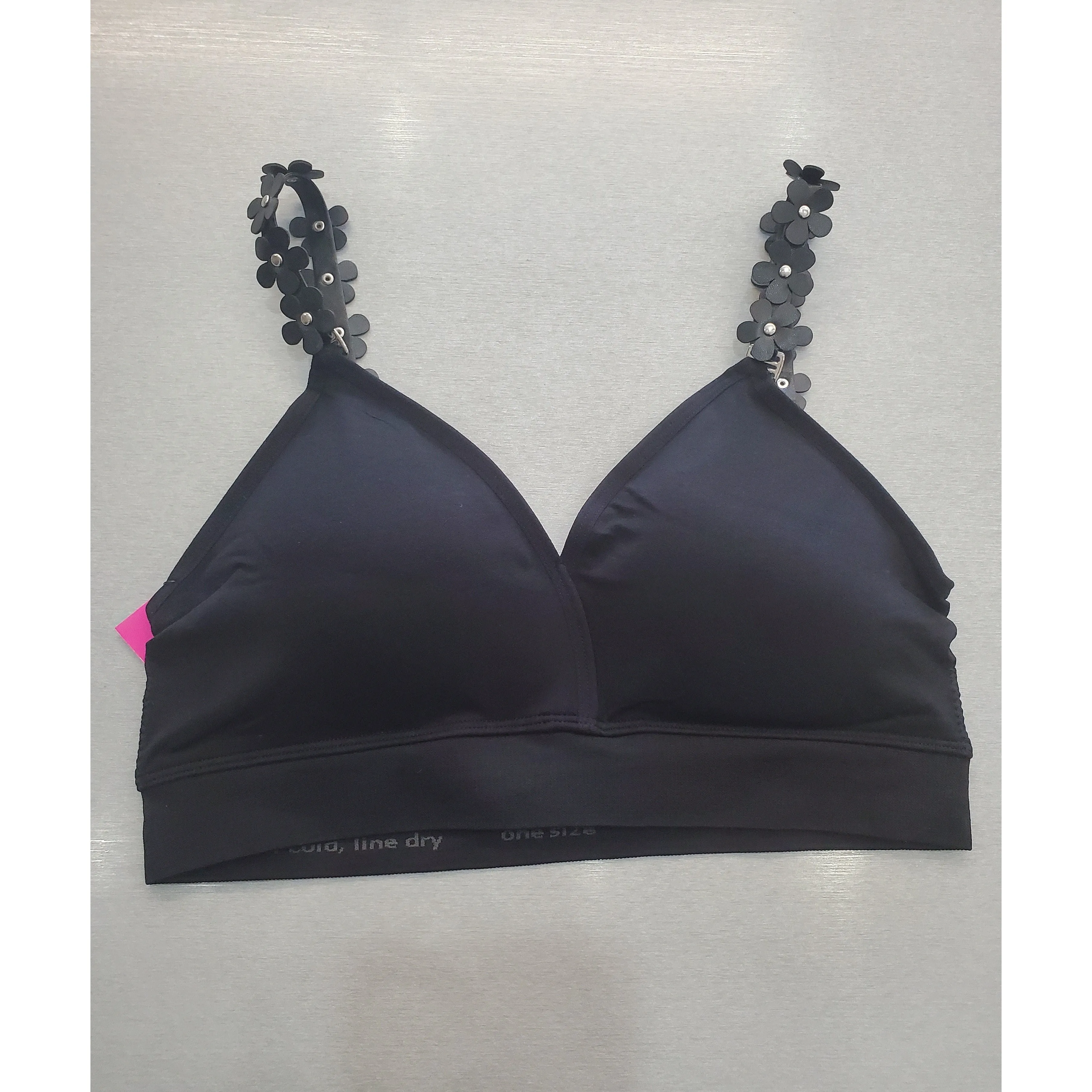 Strap Its Bras with Interchangeable Straps