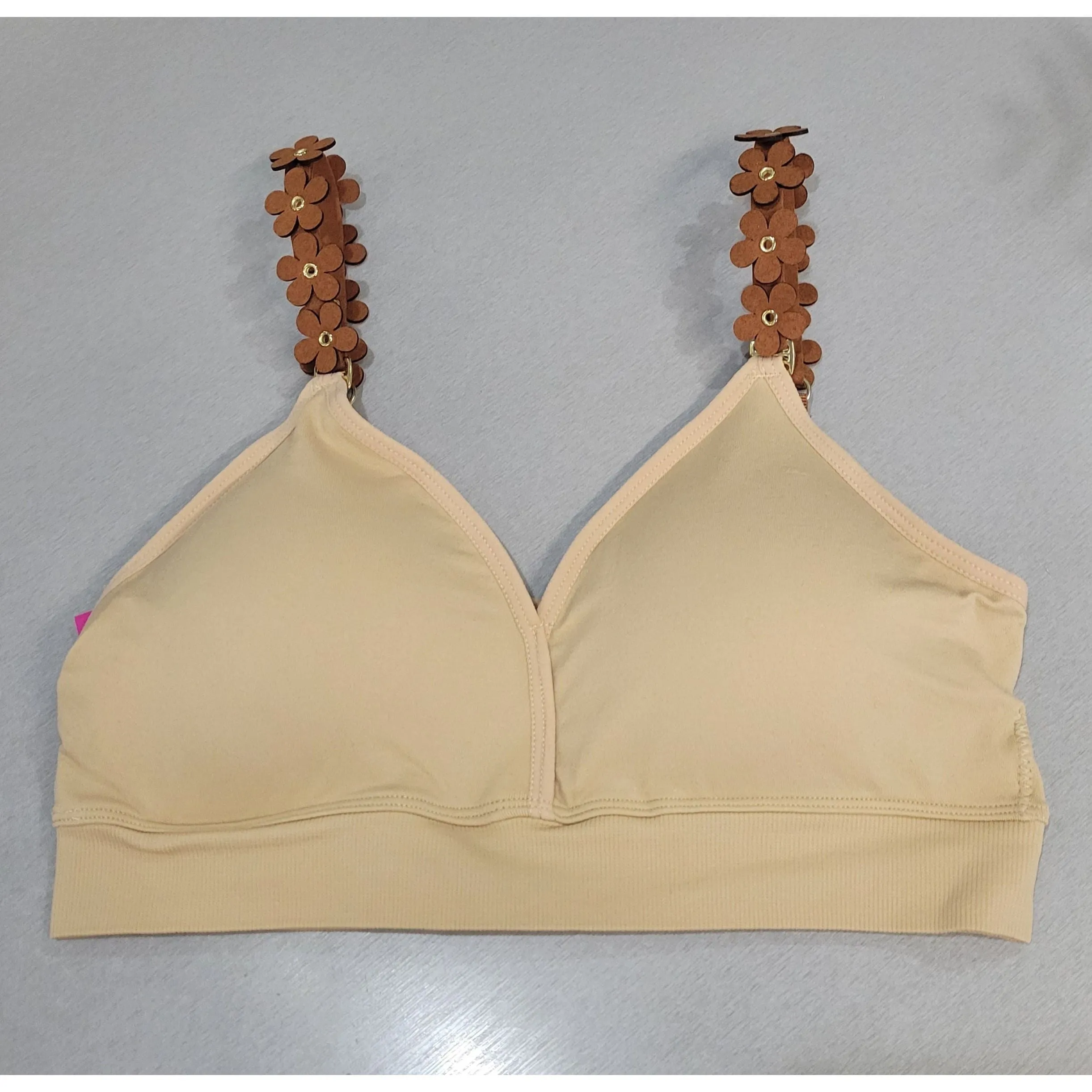 Strap Its Bras with Interchangeable Straps
