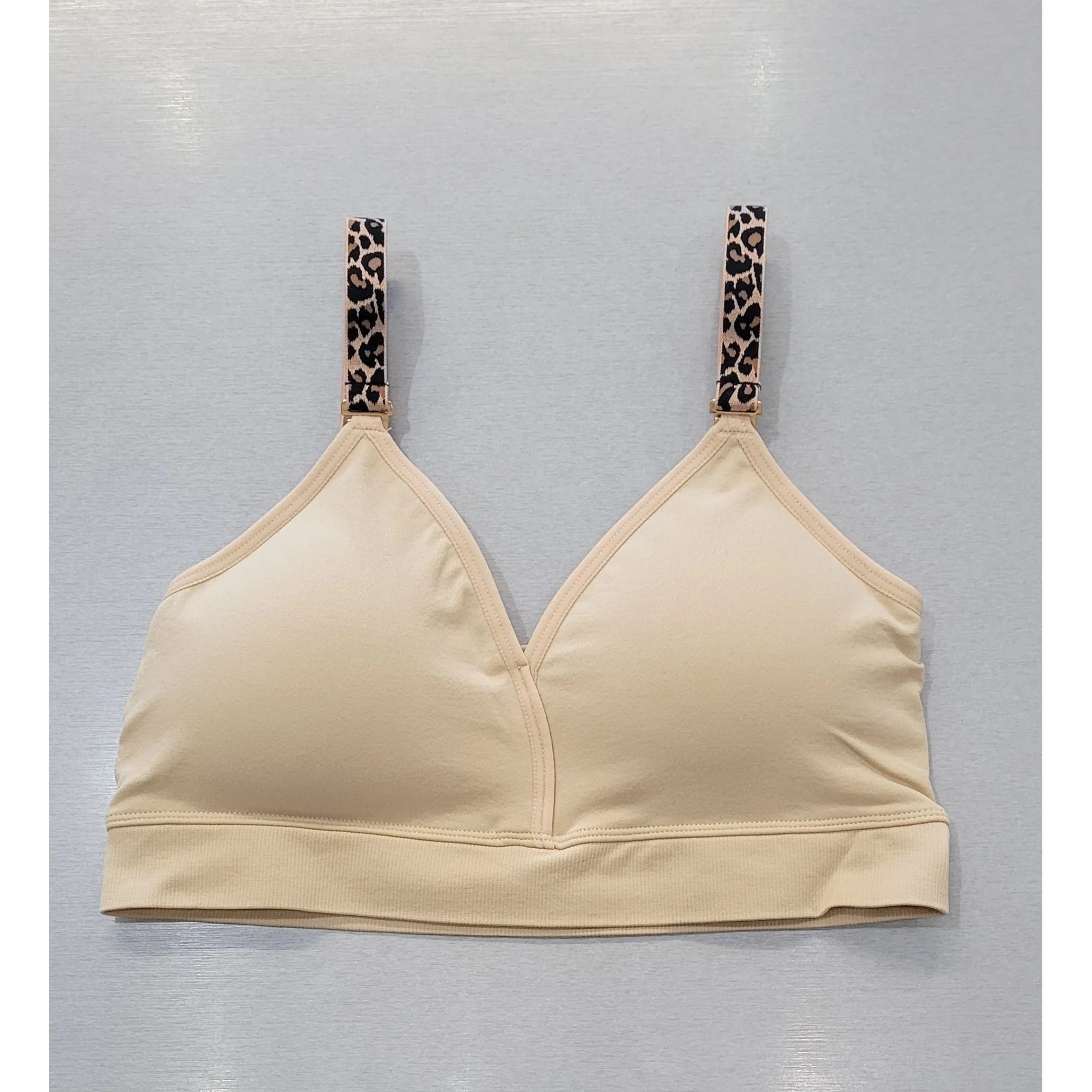Strap Its Bras with Interchangeable Straps