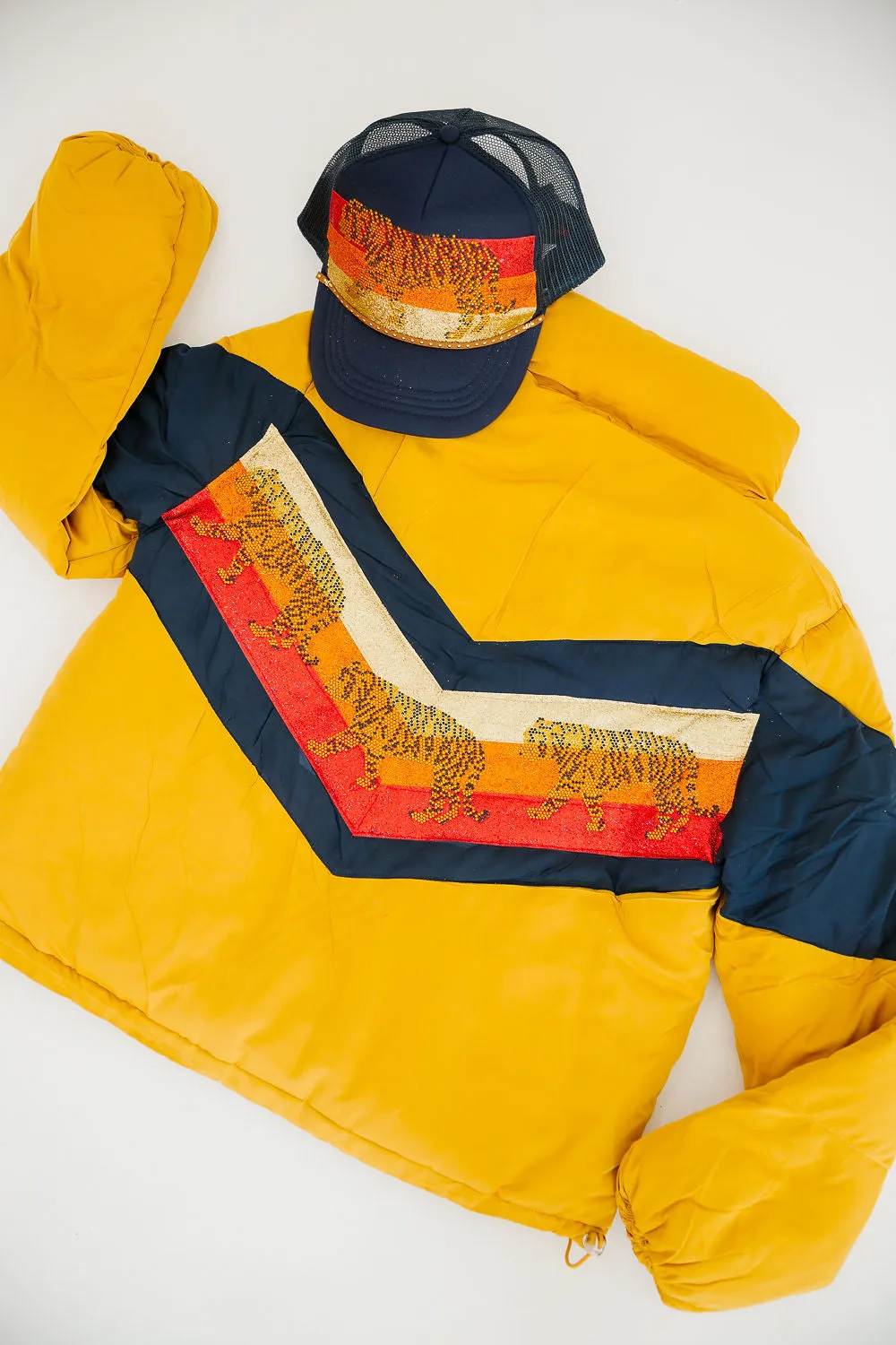 TIGER DREAMS PUFFER JACKETS