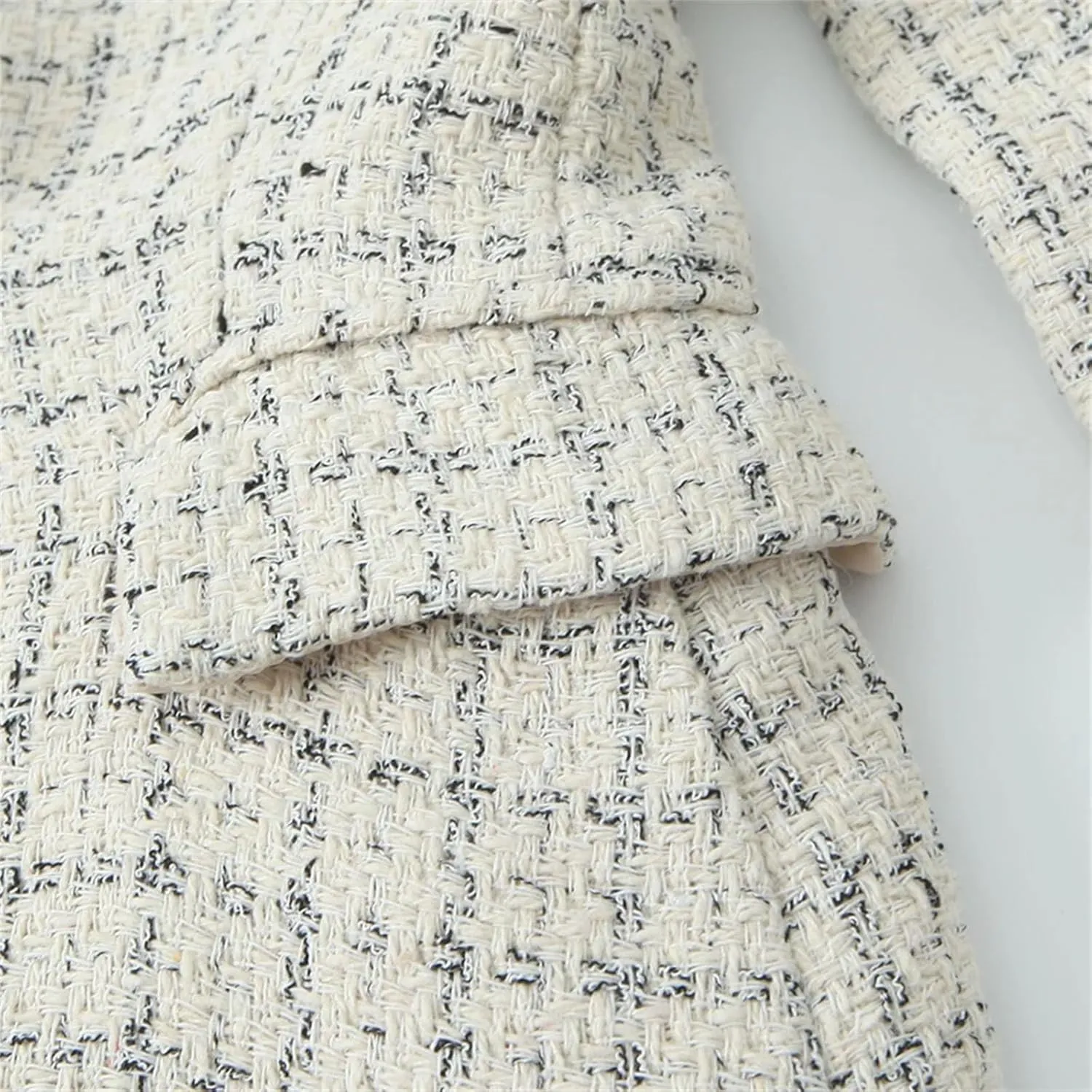 Women's Notched Lapel Plaid Double Breasted Short Blazer Jacket Tweed Suit Woolen Coat