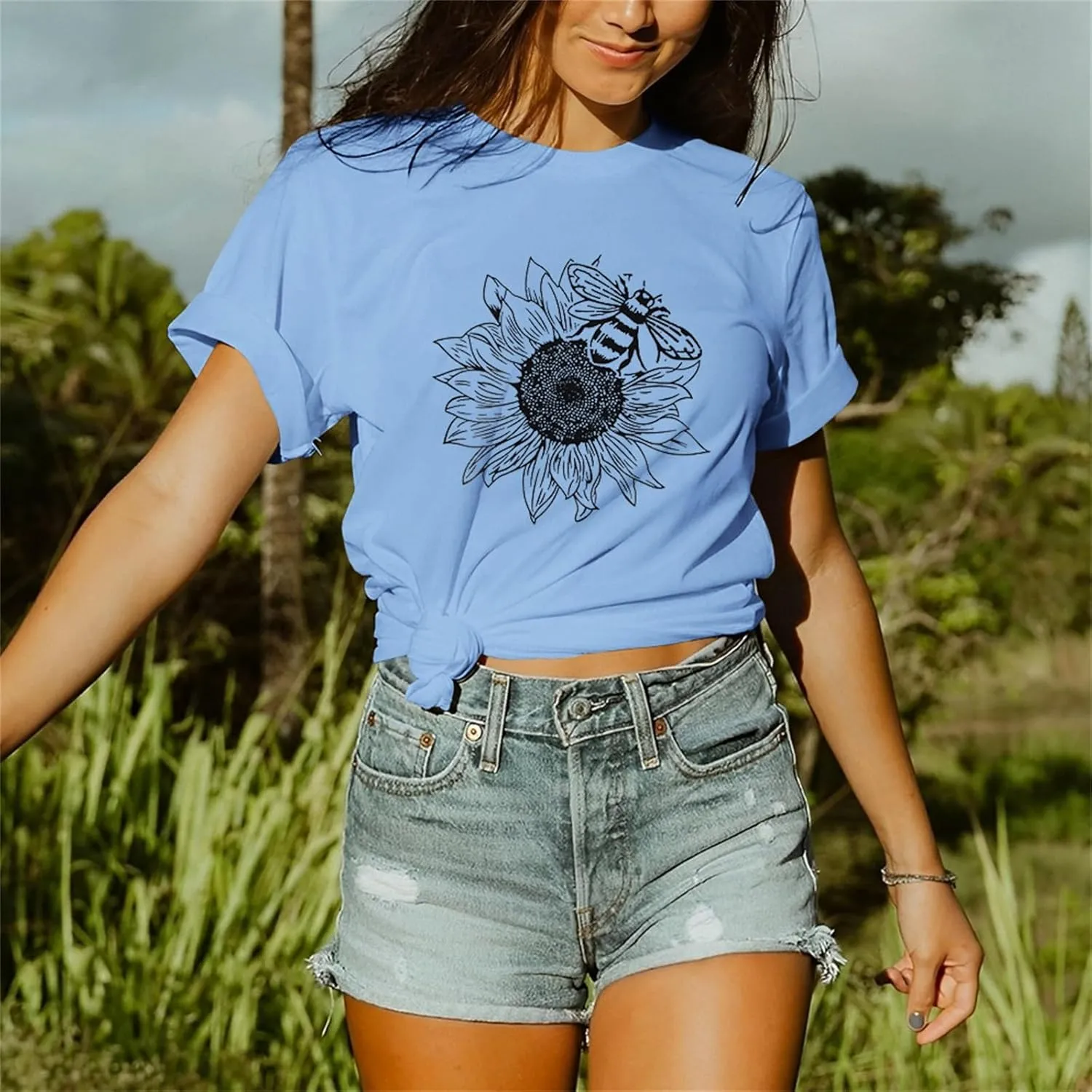 Women's Summer Sunflower T Shirt Cute Flower Graphic Loose Tees Crew Neck Short Sleeve Casual Tops